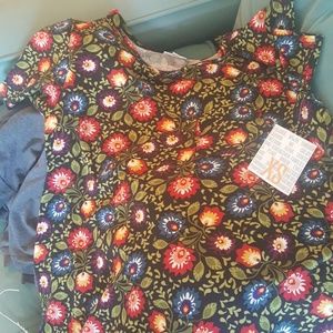 XS Lularoe Carly swing dress